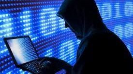 Ciberdelincuentes roban datos a quienes buscan apoyos sociales