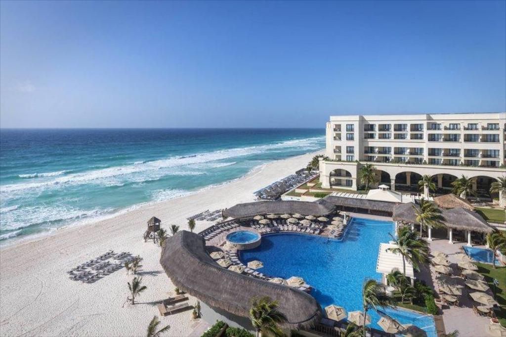 En Quintana Roo algunos hoteles rebasan ocupación permitida: hoteleros