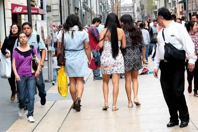 Hasta 10 años de cárcel en Puebla por acoso callejero