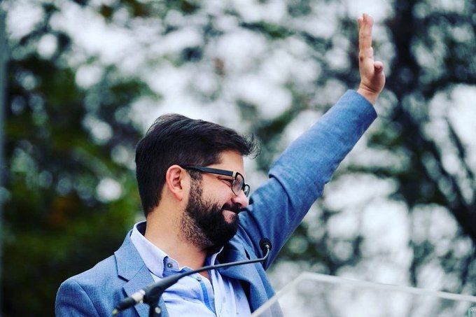 Ex lider estudiantil Gabriel Boric gana elecciones en Chile