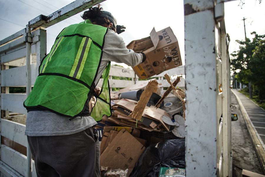 En Cozumel limpian 16 puntos de acumulación de desechos