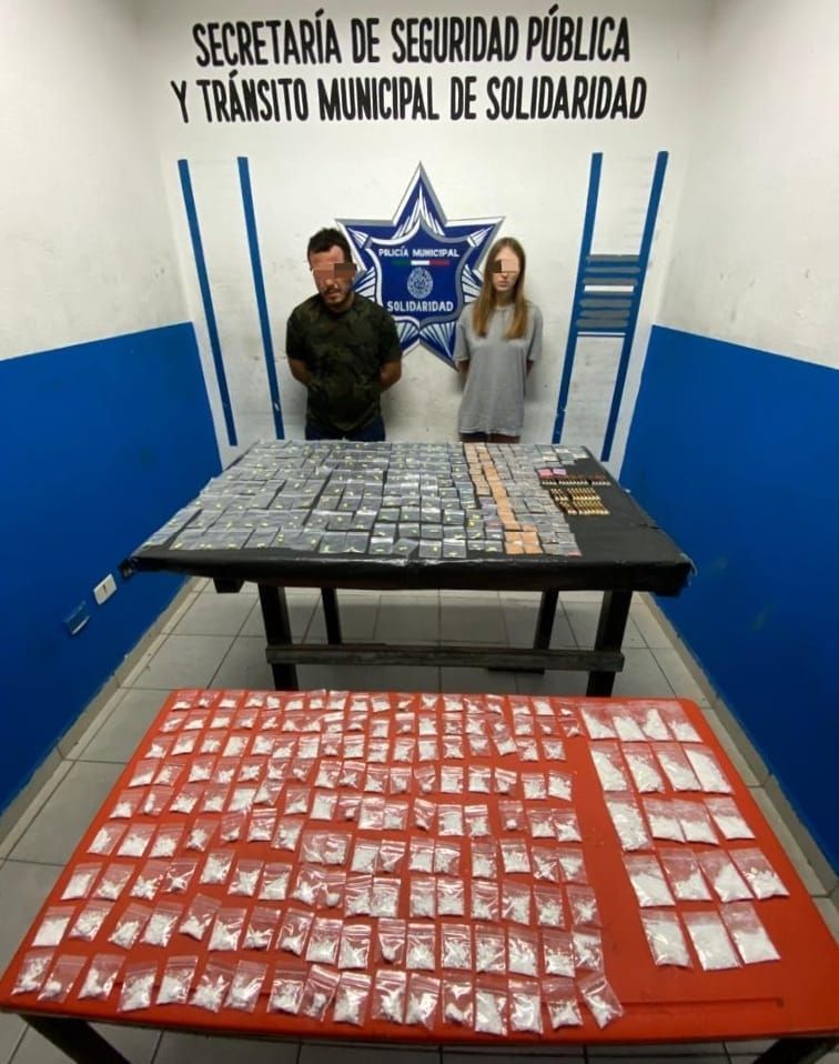 Cae devochka con más de 400 dosis de narcóticos en Playa del Carmen