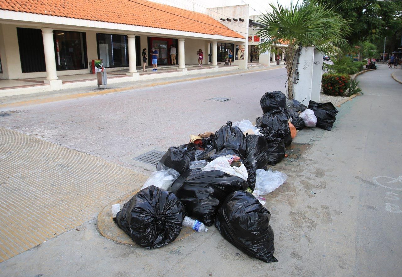 Realizan autoridades recorrido y constatan incumplimiento de redesol en recolección de basura de Playa del Carmen. Noticias en tiempo real