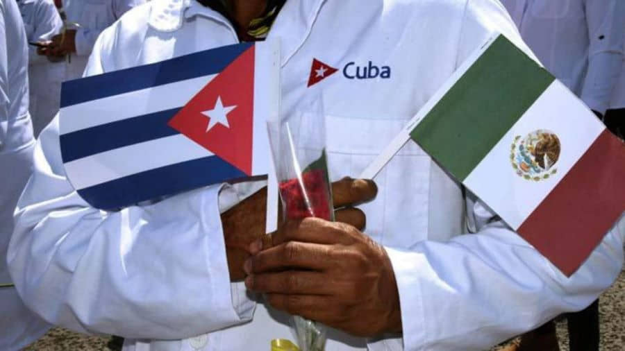 Se prolongará un año más estancia de médicos cubanos: Zoé Robledo