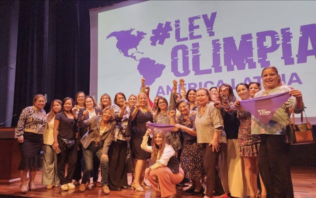 Avanza la lucha feminista por erradicar la violencia digital en América Latina