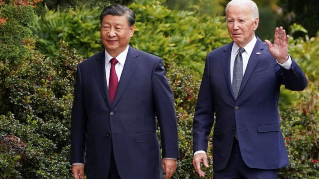 Acuerdan EU y China combate al fentanilo y diálogo militar