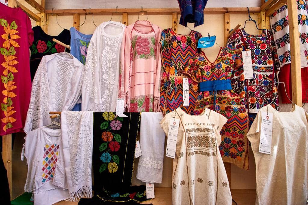 Participa Quintana Roo en encuentro textil