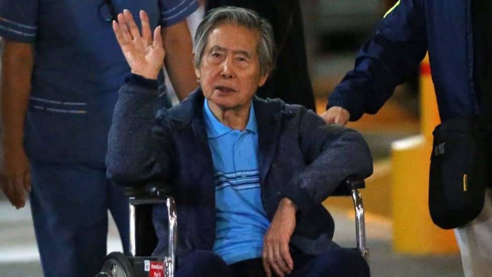 Ordenan liberar a Alberto Fujimori, expresidente de Perú