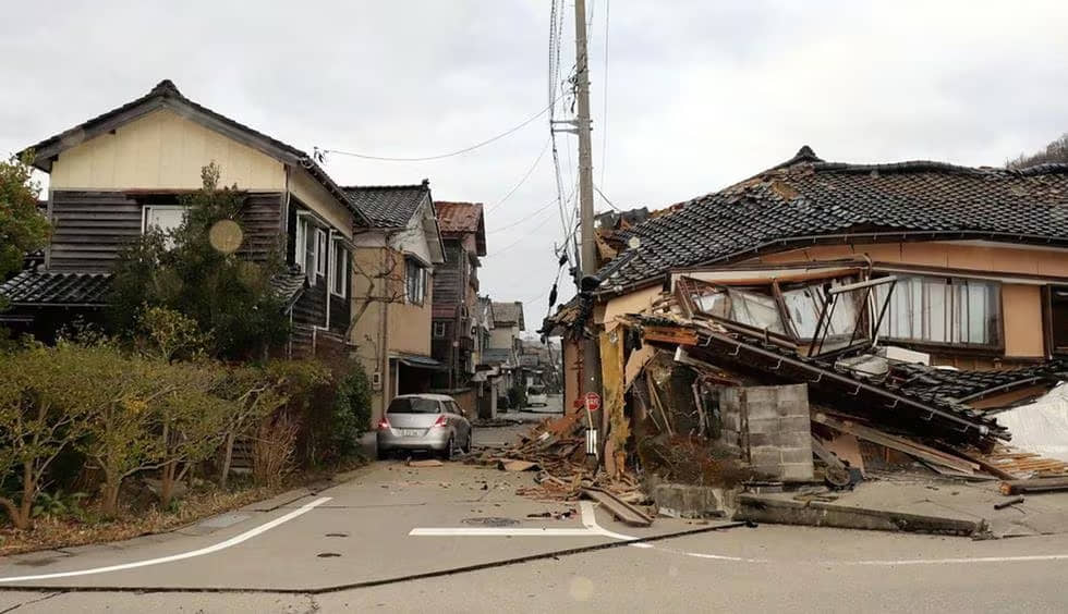 Sube a 48 la cifra de muertos tras el sismo en Japón