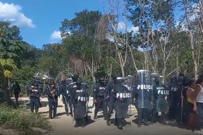 Desalojan con la fuerza pública a invasores de terrenos en la zona de ‘Las Torres’ 