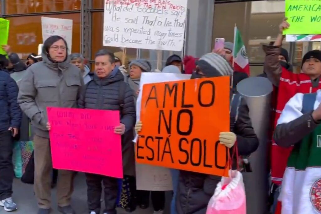 Mexicanos residentes en Estados Unidos repudian al "NYT"